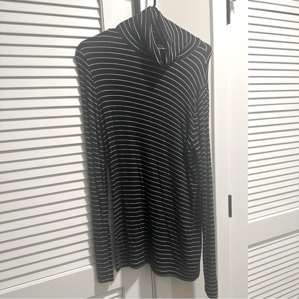 Black and white turtleneck for layering